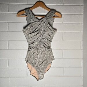 Garnet Hill One Piece Swimsuit 10 Green Geometric Ruched Underwire Boho Beachy